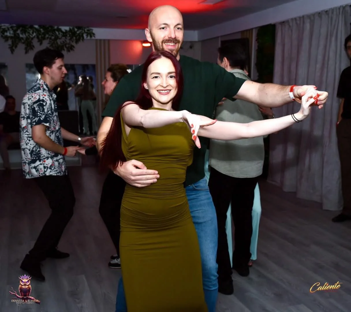 Imagine prezentare pentru De la Începător la Ringul de Dans: Ghid Complet Bachata 2026 - cursuri bachata cluj